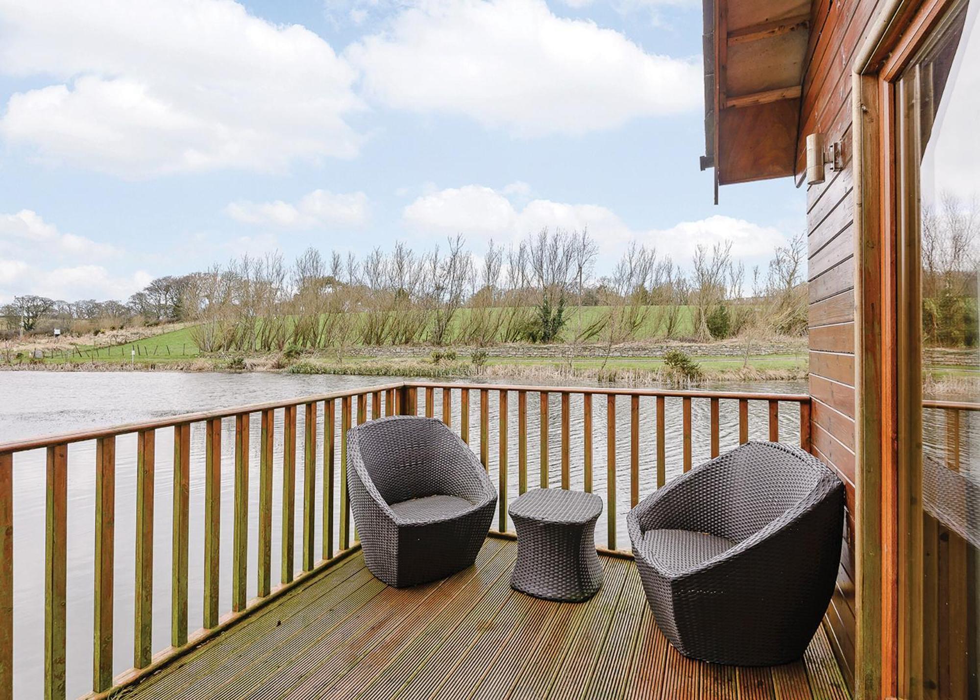 Anglesey Lakeside Lodges Menai Bridge Ruang foto